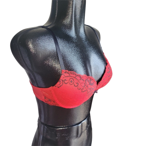 La SENZA Red and Black Lace Bra 36B - Picture 2 of 4